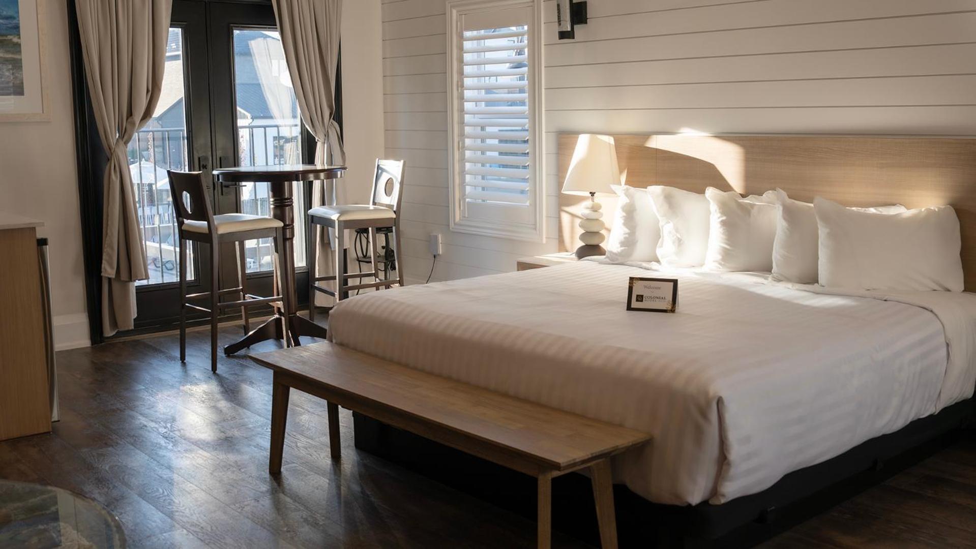 Colonial Hotel & Suites Grand Bend Zewnętrze zdjęcie